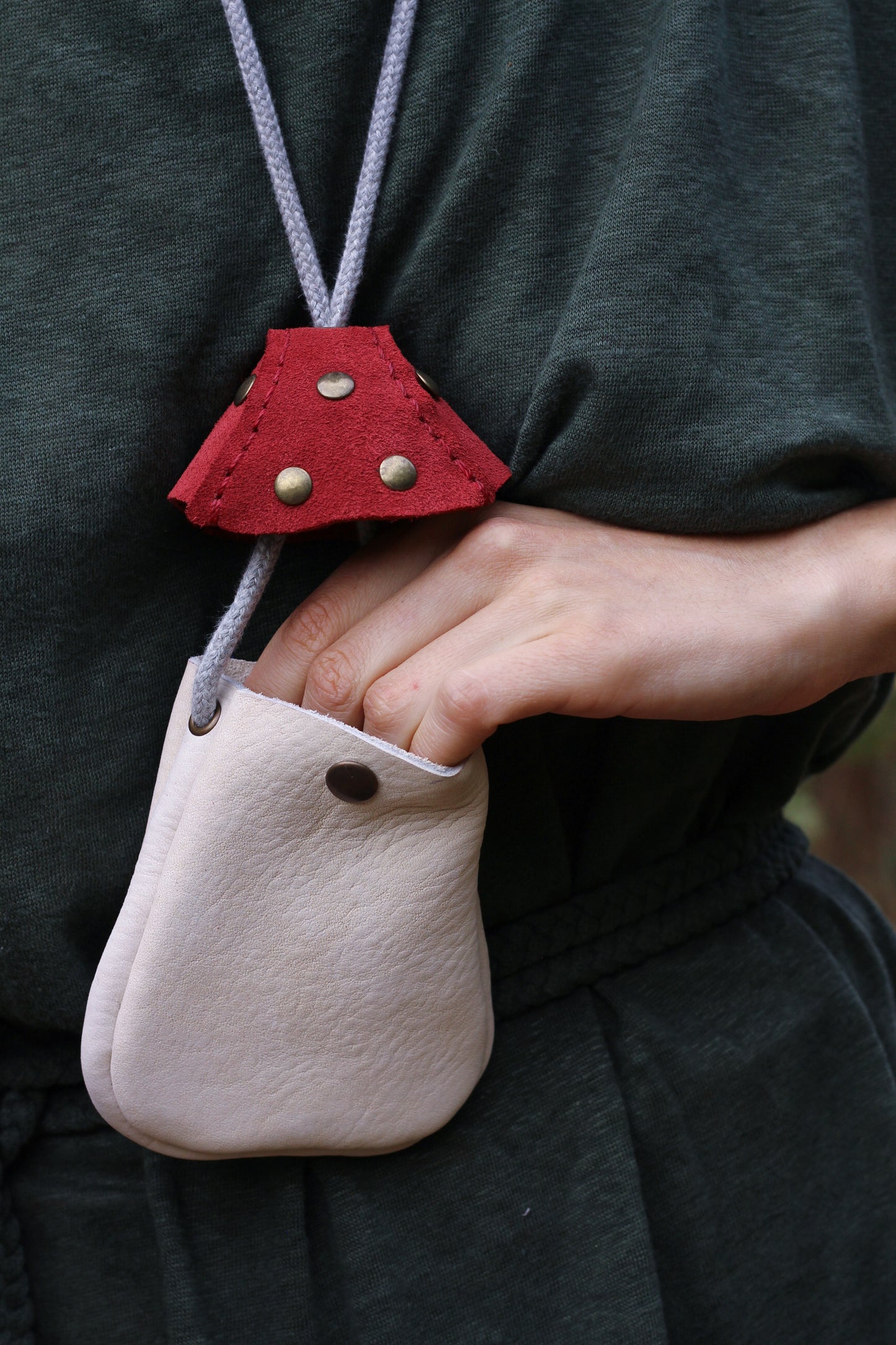 Mushroom pocket bag