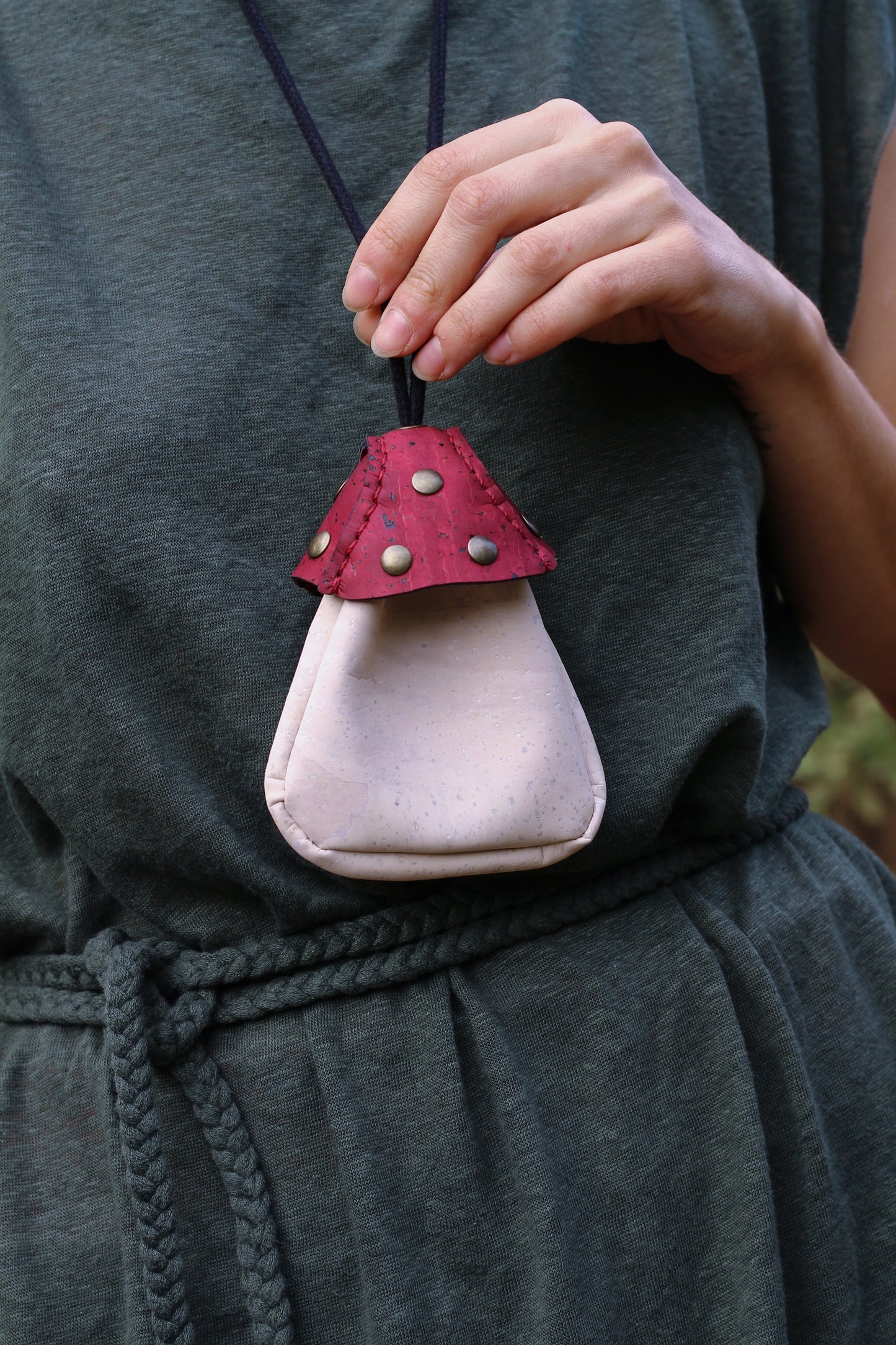 VEGAN | Mushroom pocket bag