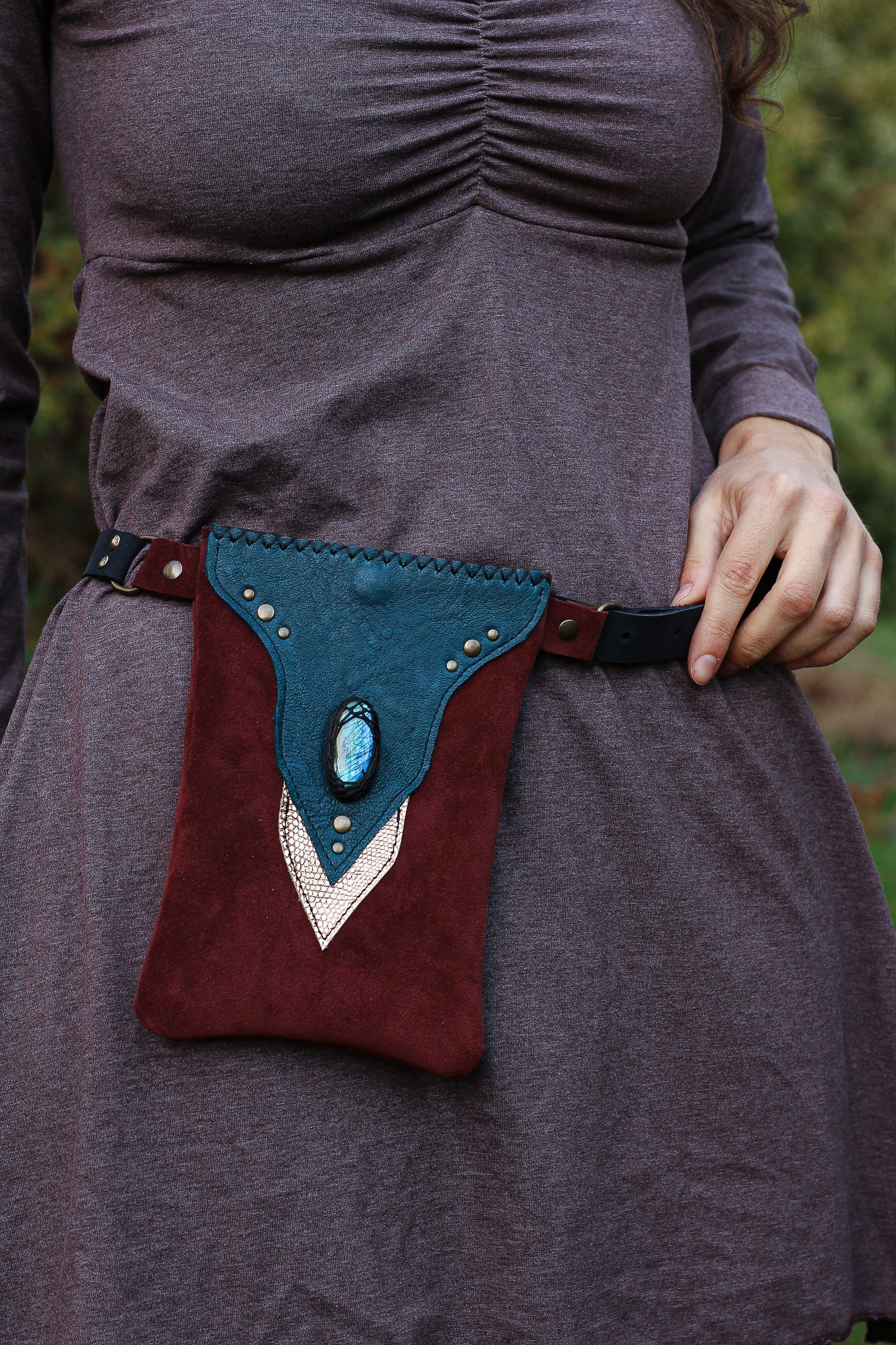 Labradorite Phone Pouch | Wine & Blue