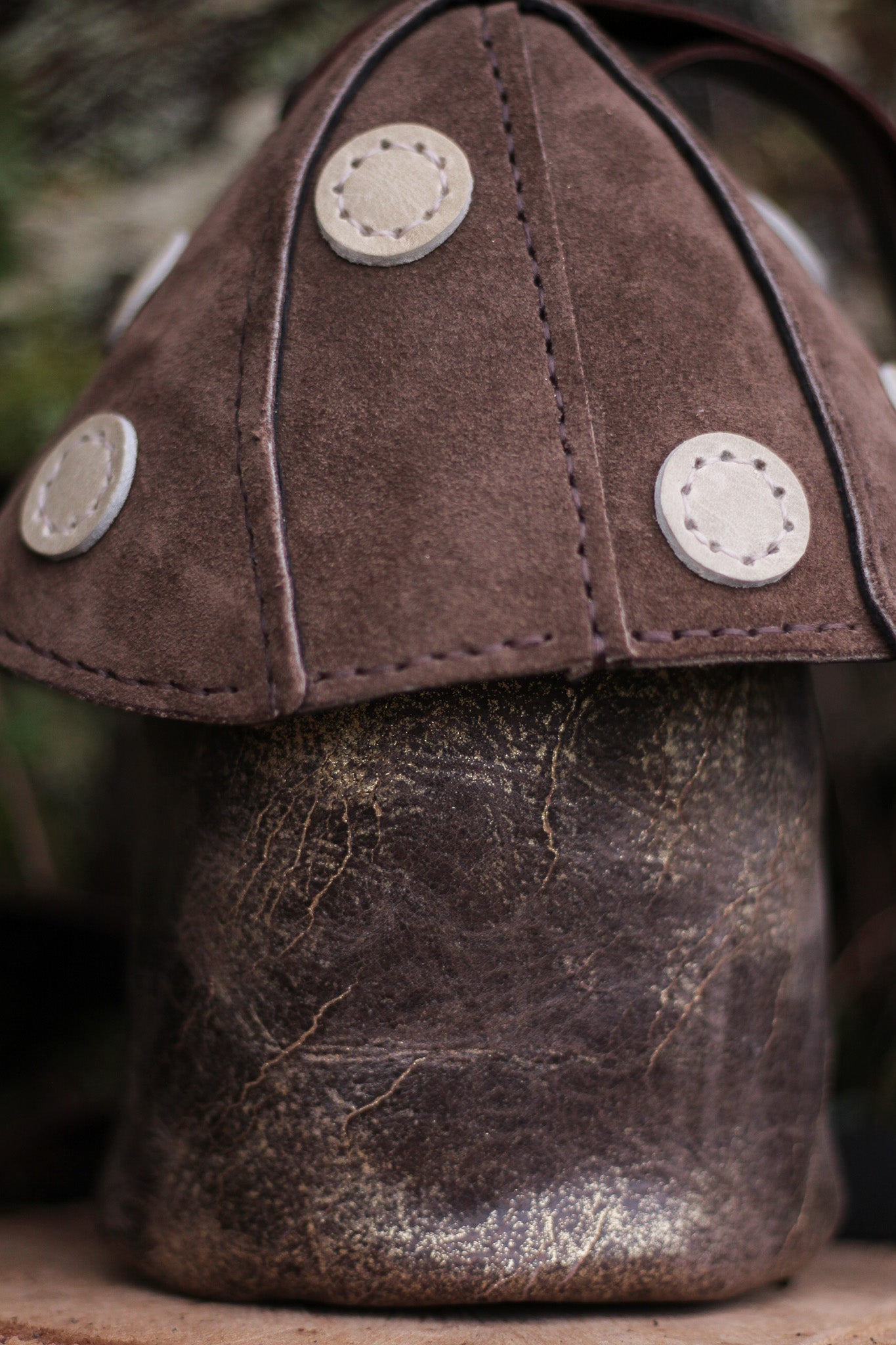 Mushie Bag | Brown & Gold
