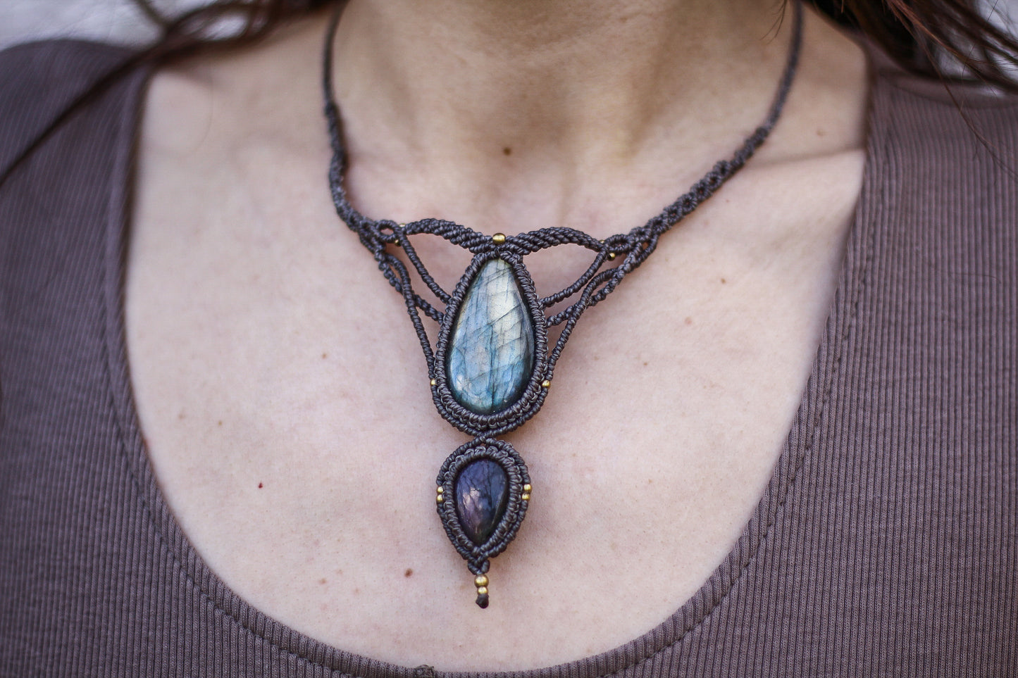 Macrame necklace | Pink & Blue Labradorite