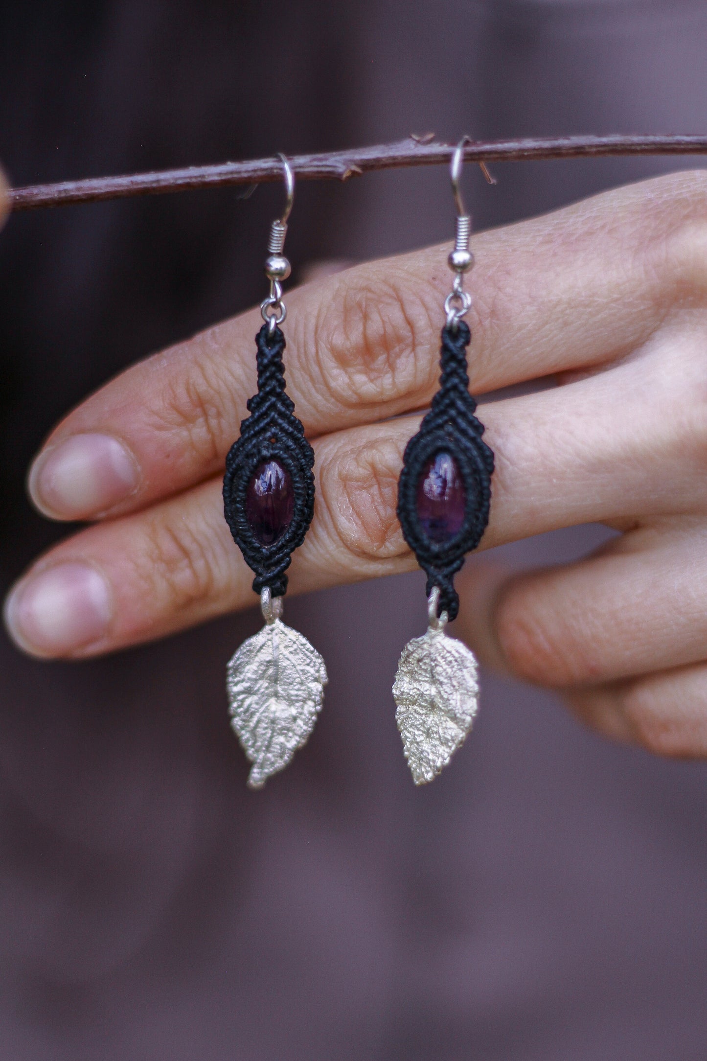 Leaf amethyst earrings | Silver