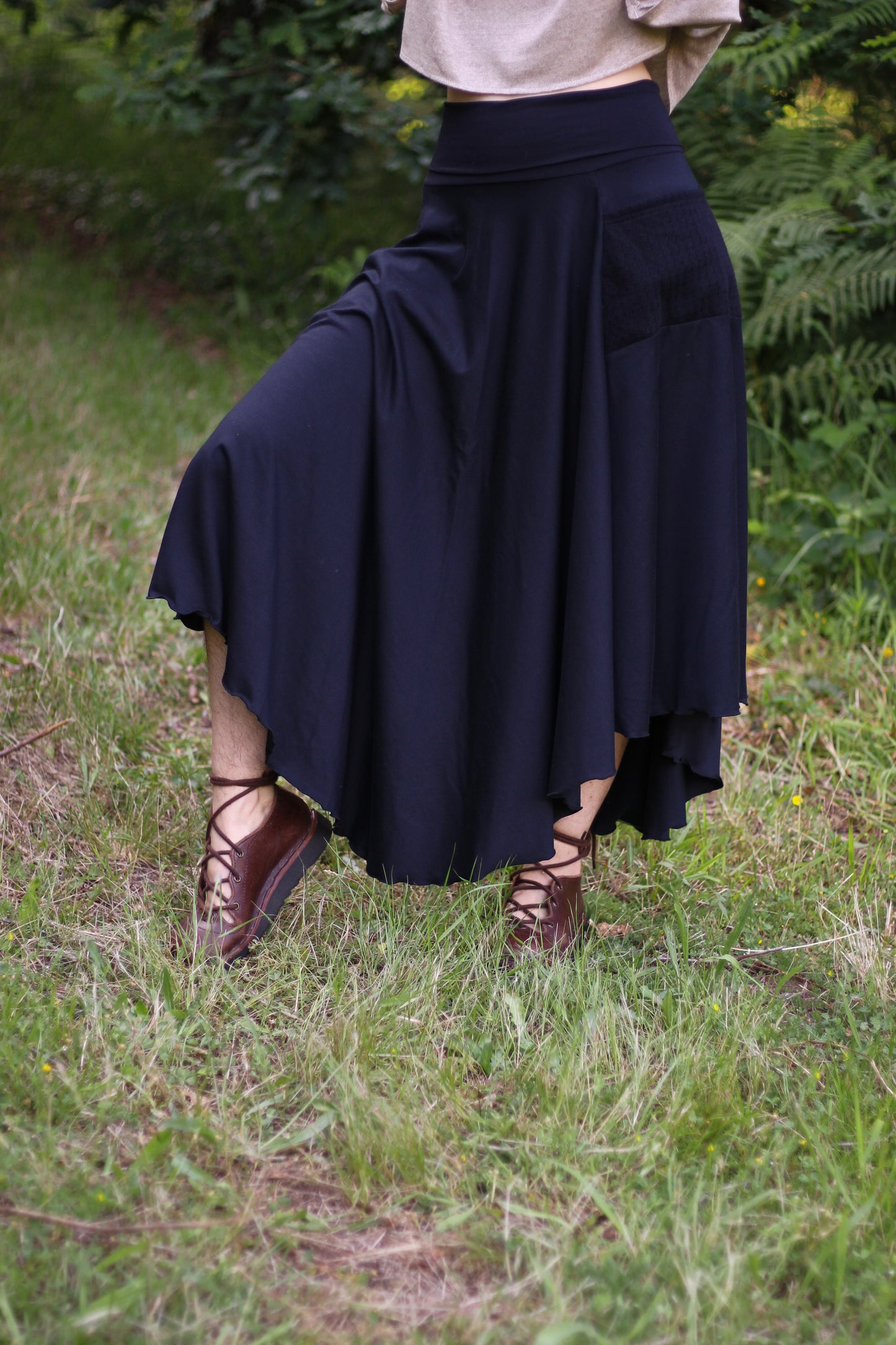 EARTH Skirt | Black