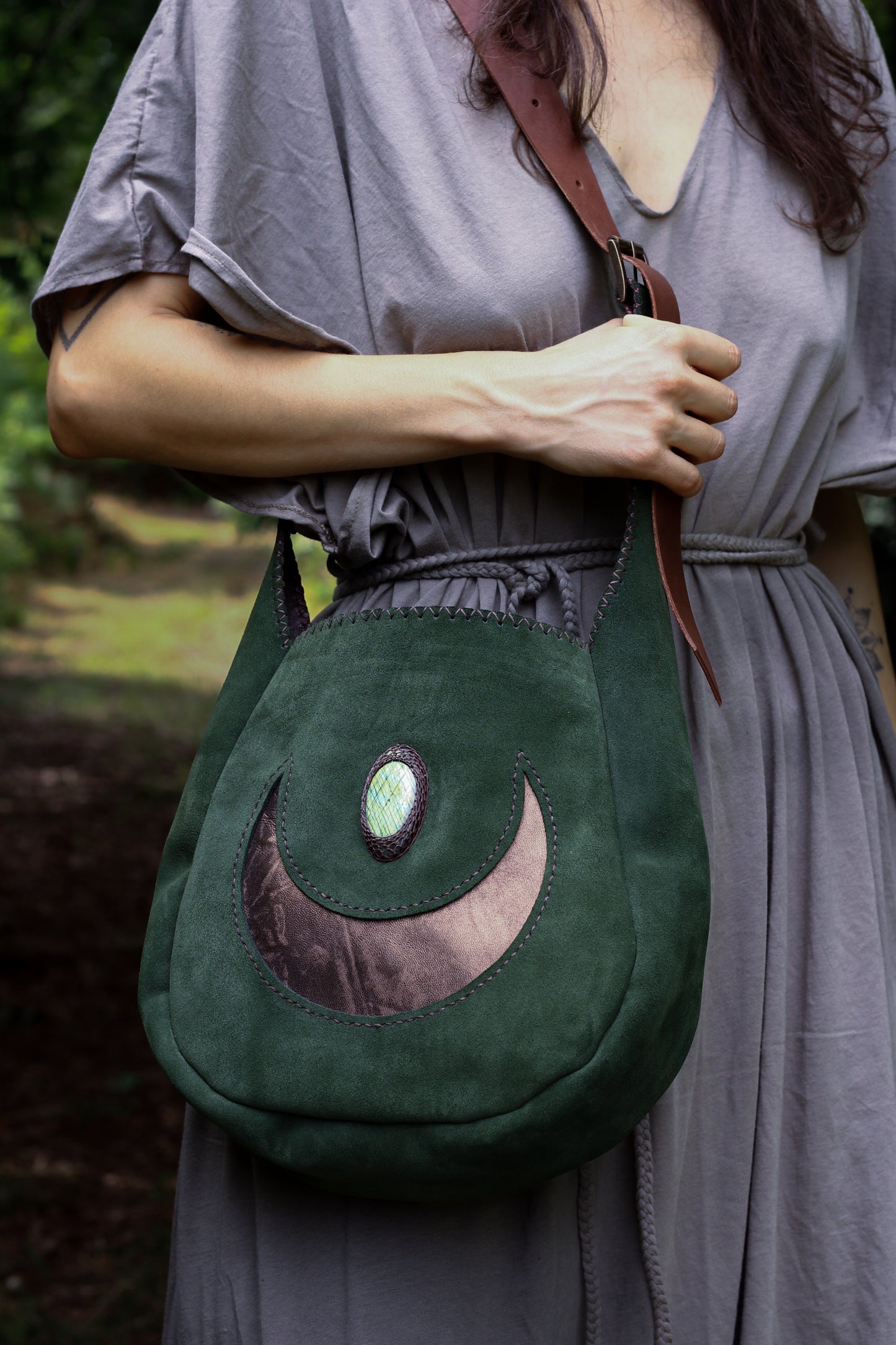 Big moon shoulder bag | Forest Green