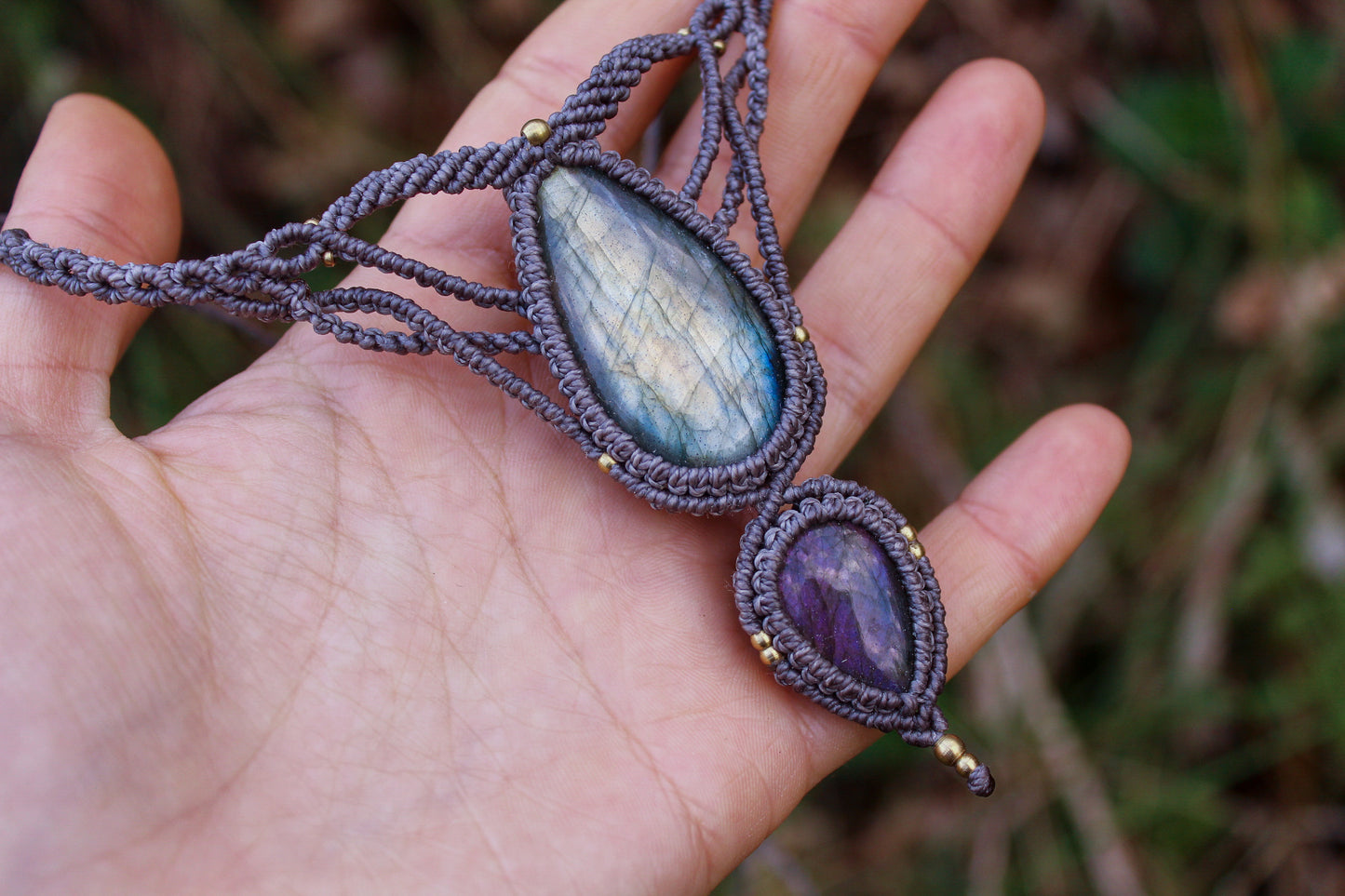Macrame necklace | Pink & Blue Labradorite