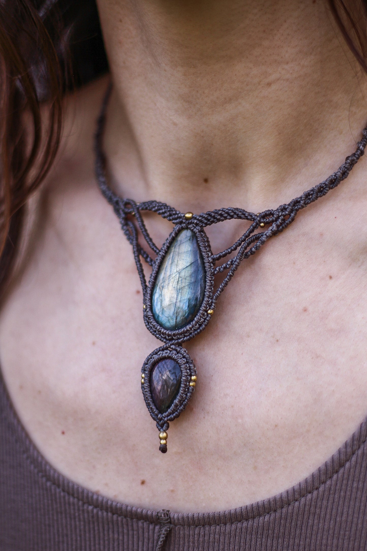 Macrame necklace | Pink & Blue Labradorite
