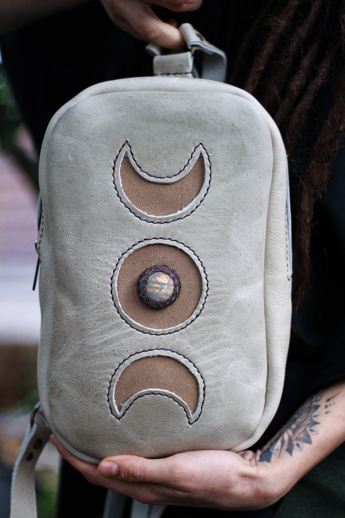 MOON BACKPACK | Tea Green & Beige