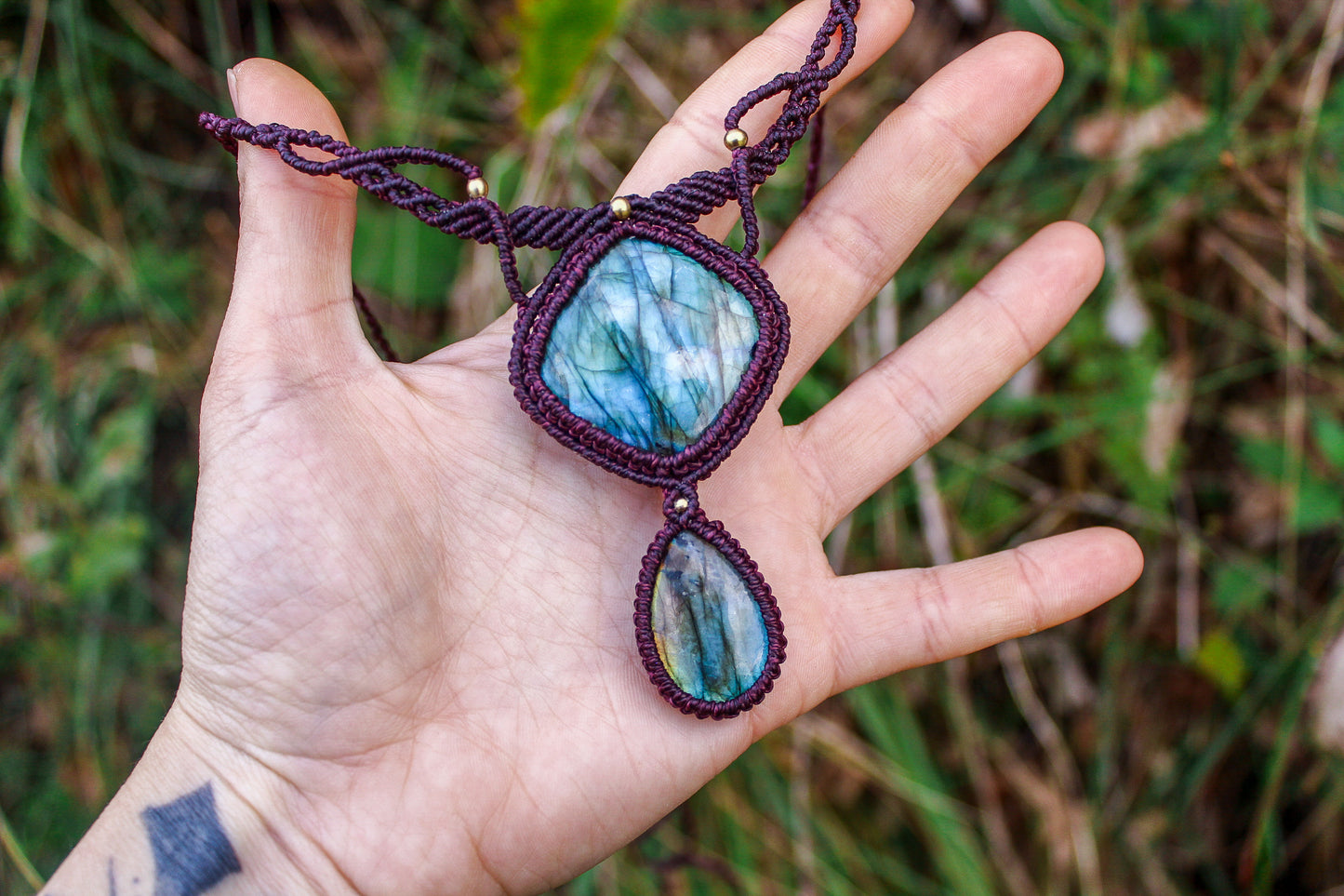 Macrame necklace | Labradorite