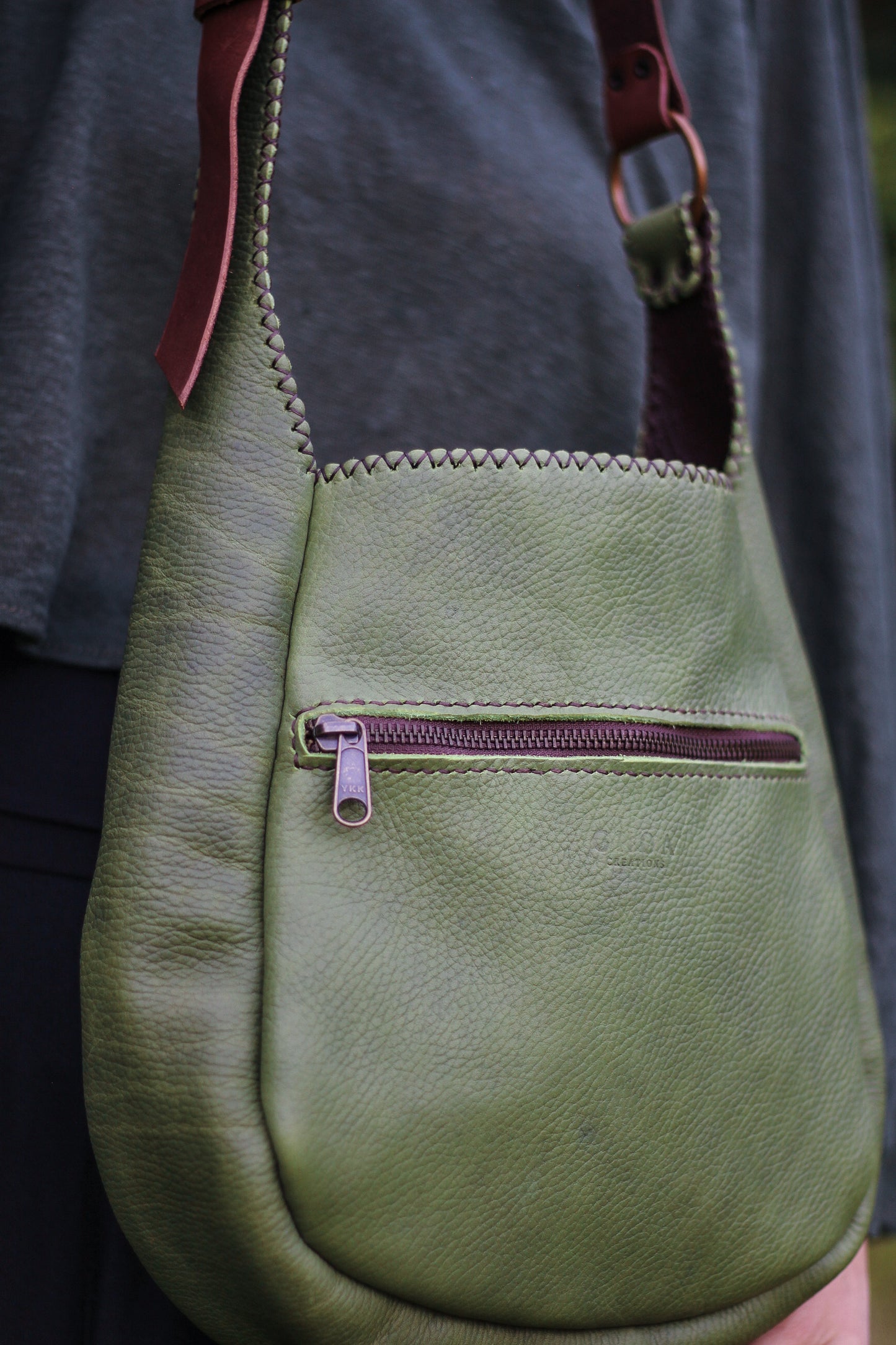 Big moon shoulder bag | Green