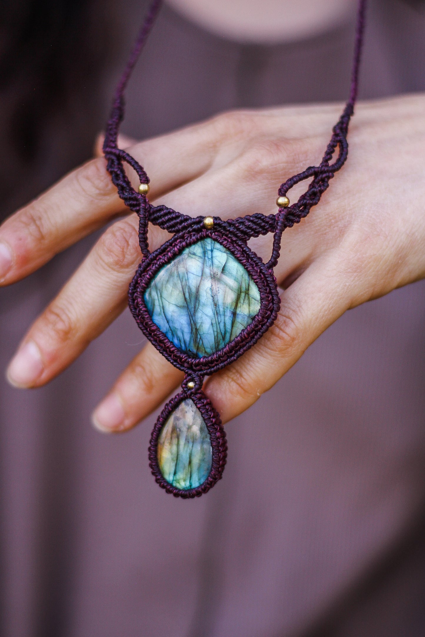 Macrame necklace | Labradorite