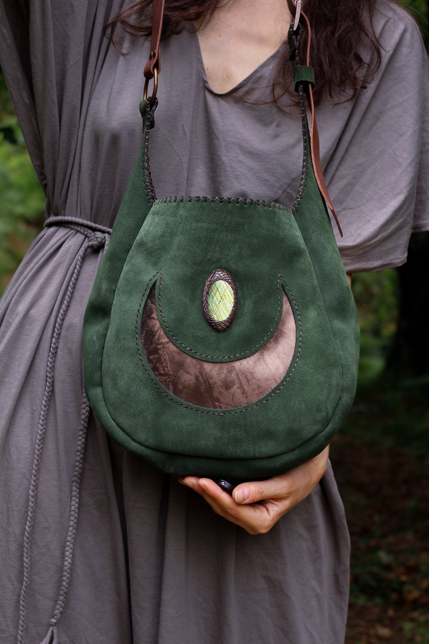 Big moon shoulder bag | Forest Green
