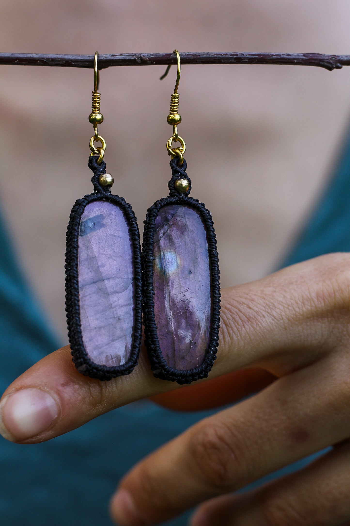 Micro macrame earrings | Labradorite