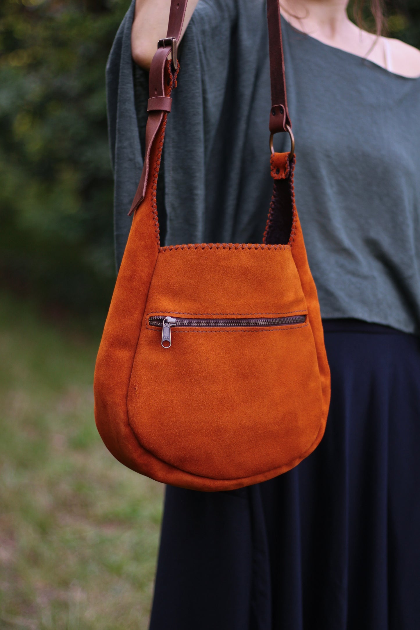 Big moon shoulder bag | Orange