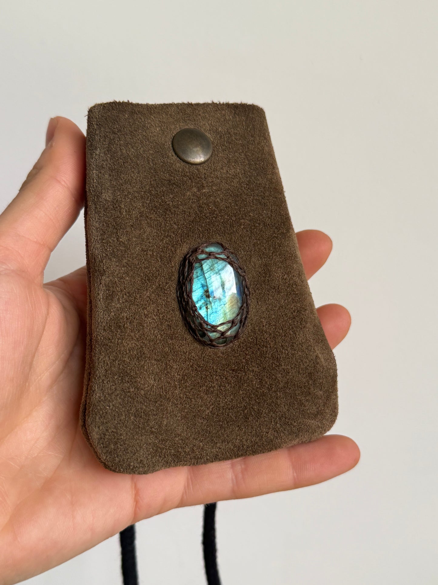 Small Treasure Pocket 1 | Labradorite