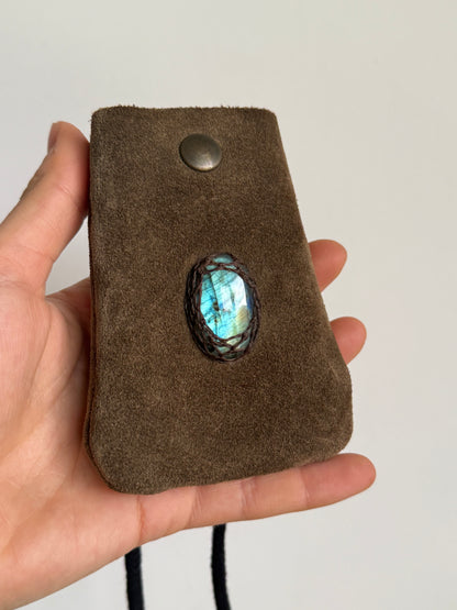 Small Treasure Pocket 1 | Labradorite