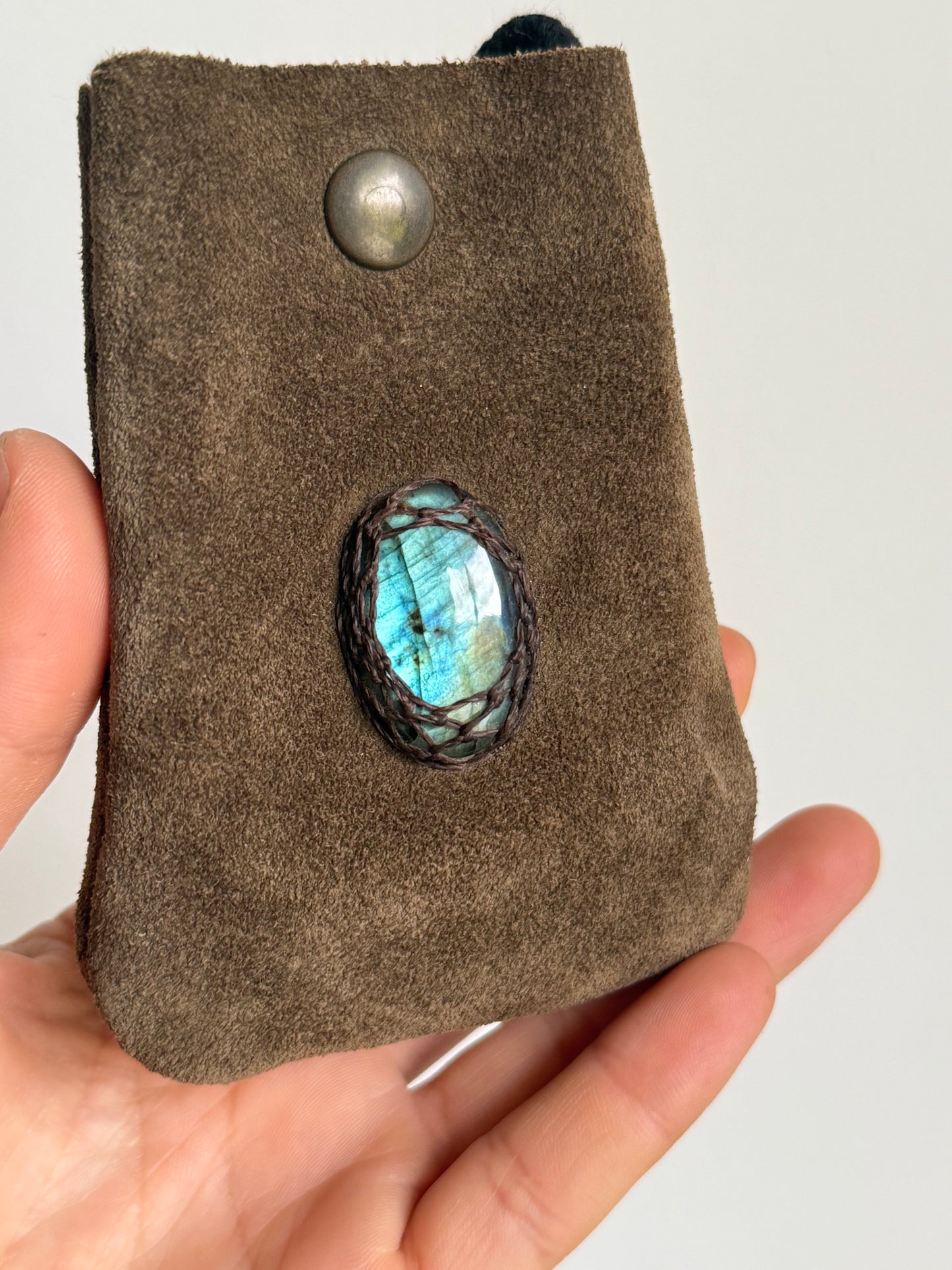 Small Treasure Pocket 1 | Labradorite