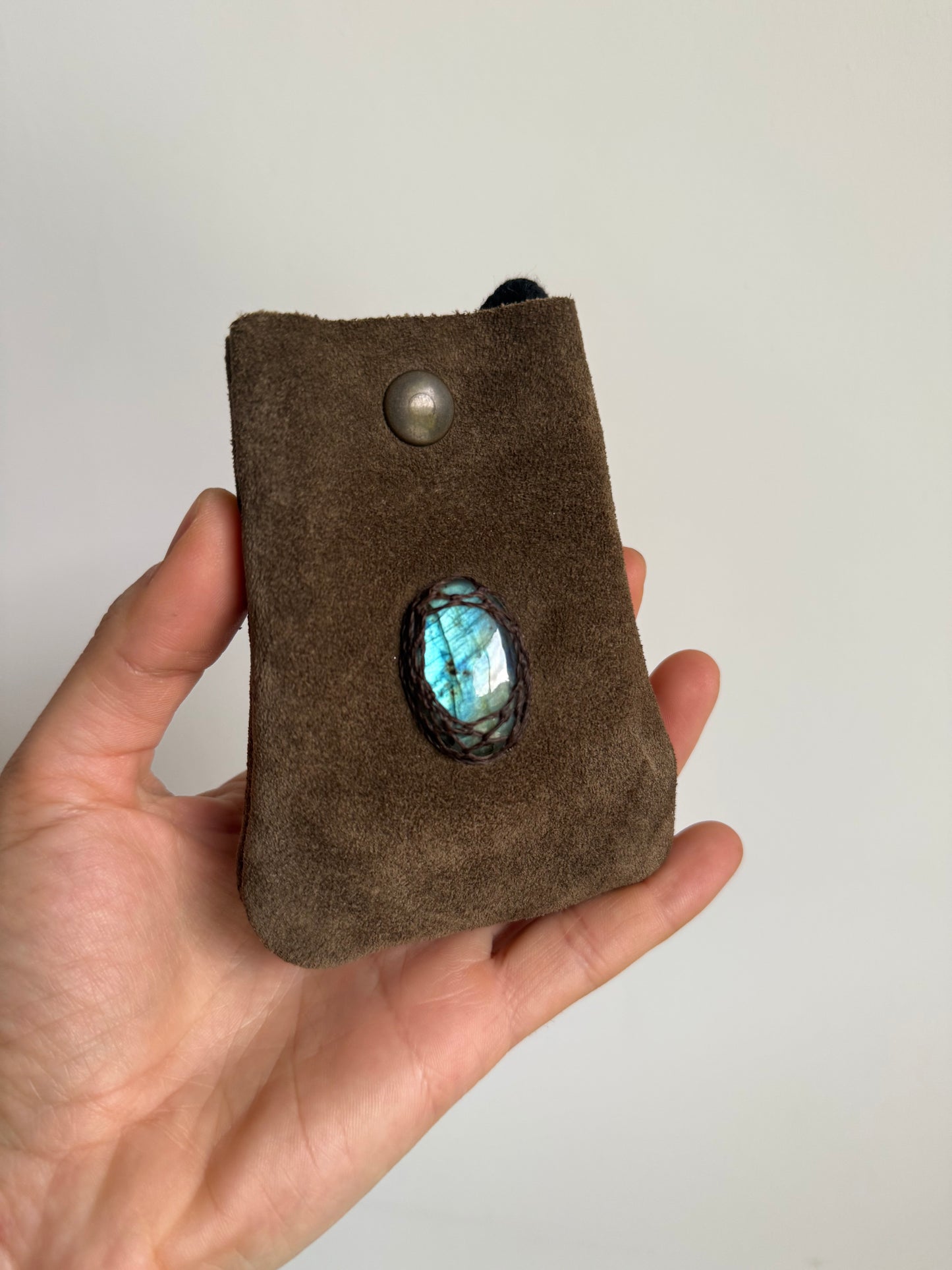Small Treasure Pocket 1 | Labradorite