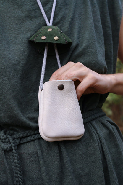 Mushroom pocket bag