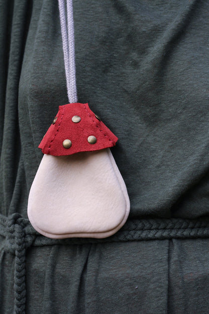 Mushroom pocket bag