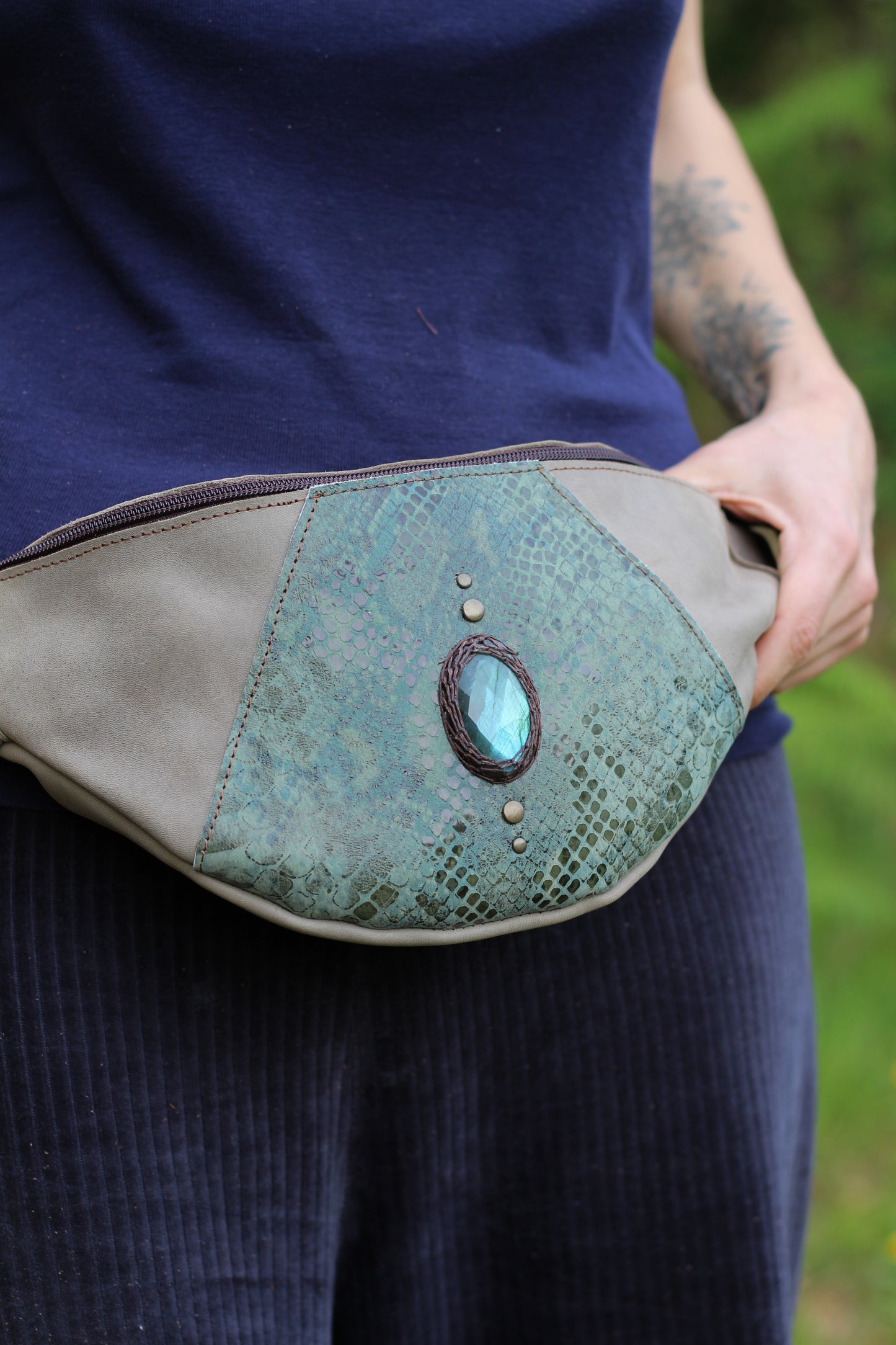 GAYA Bag | Labradorite