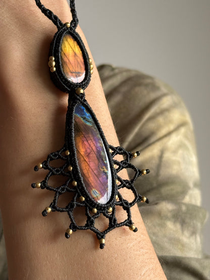 Mandala necklace | Labradorite