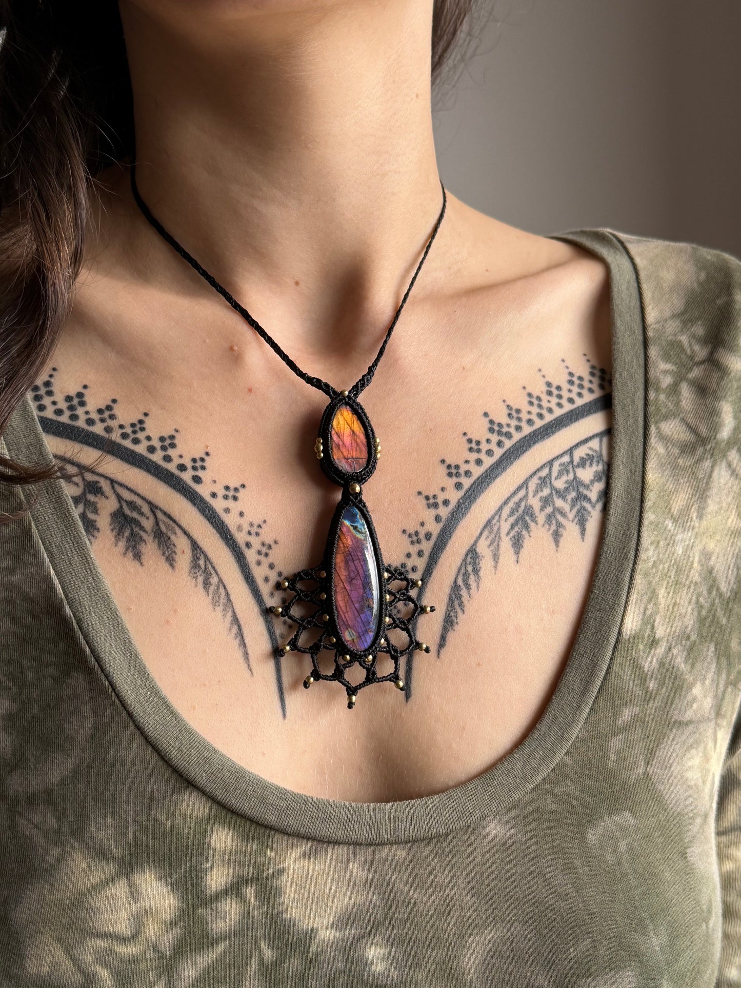 Mandala necklace | Labradorite