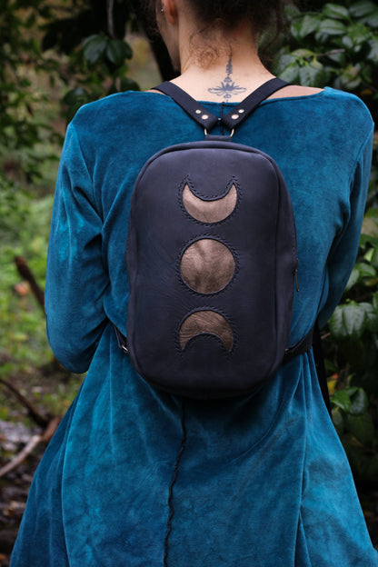 MOON BACKPACK | Black & Gold