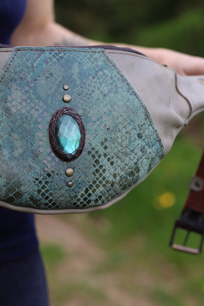 GAYA Bag | Labradorite
