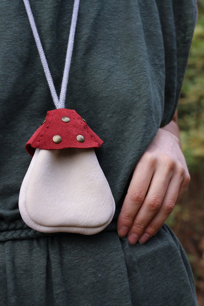 Mushroom pocket bag