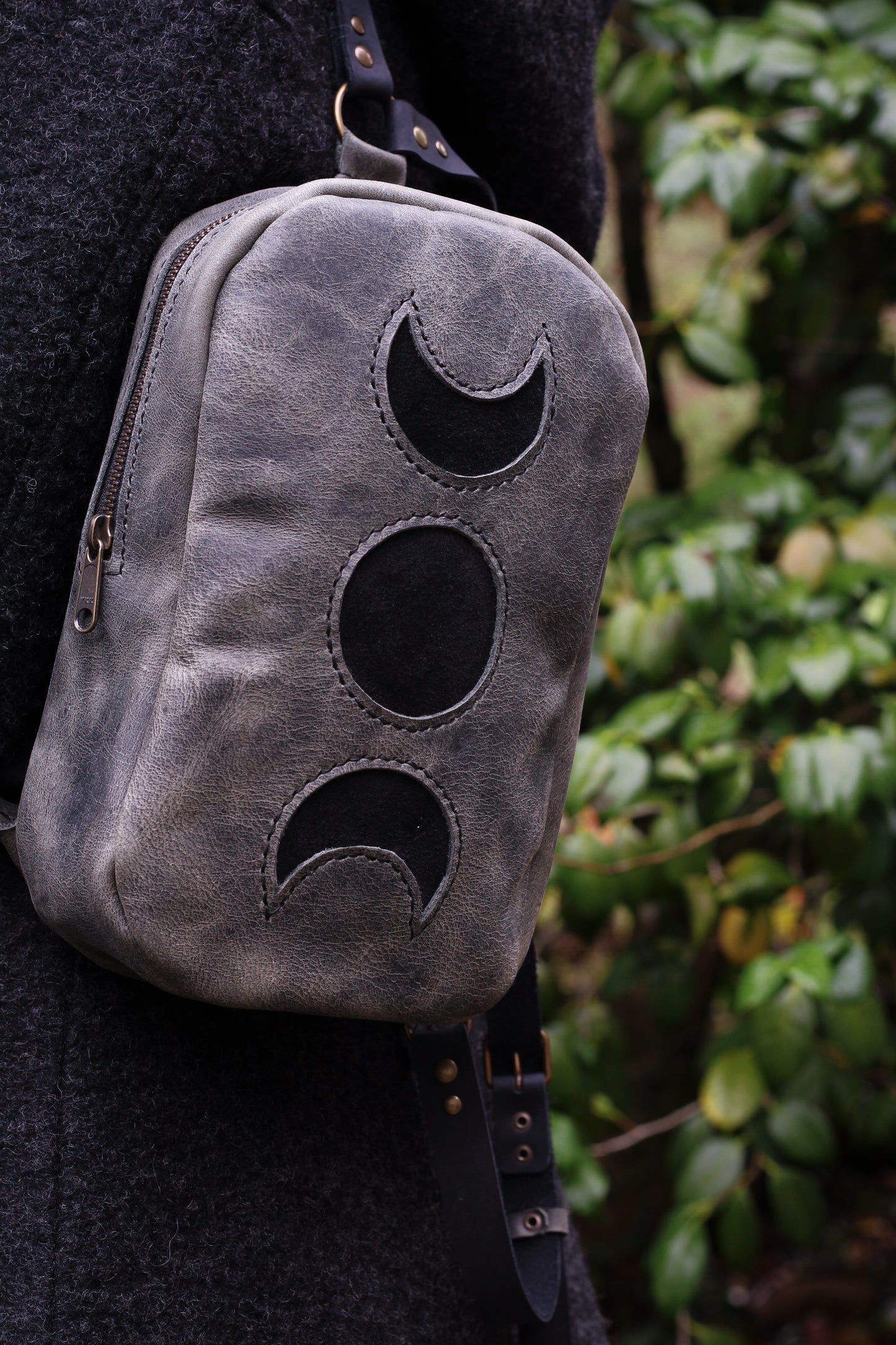 MOON BACKPACK | Dark Green & Black