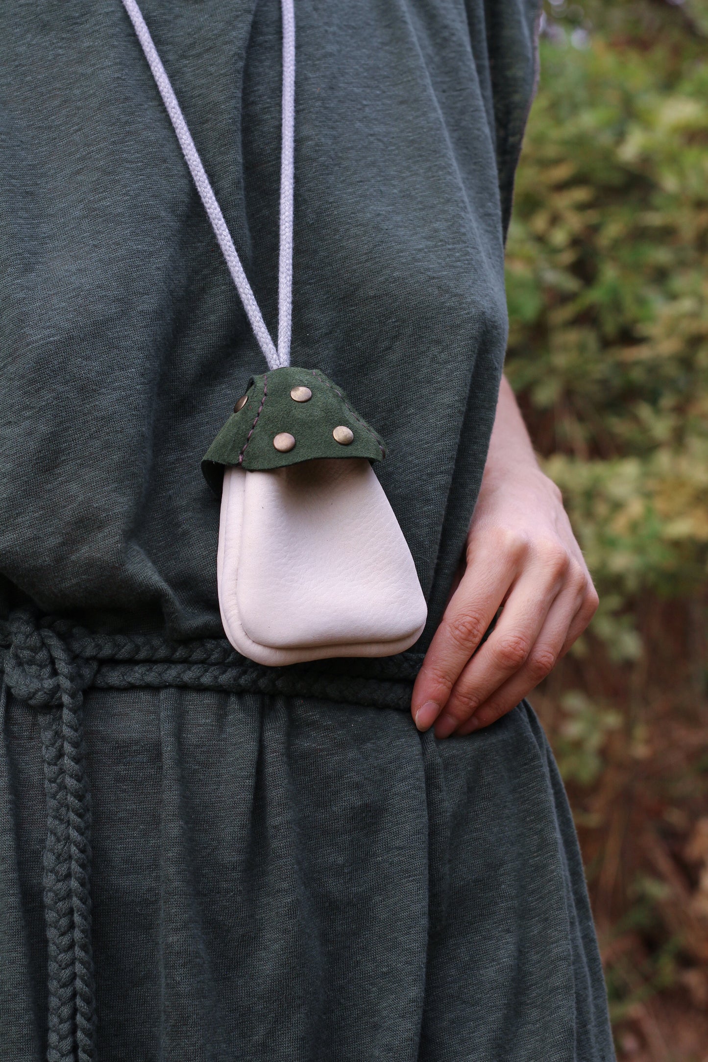 Mushroom pocket bag