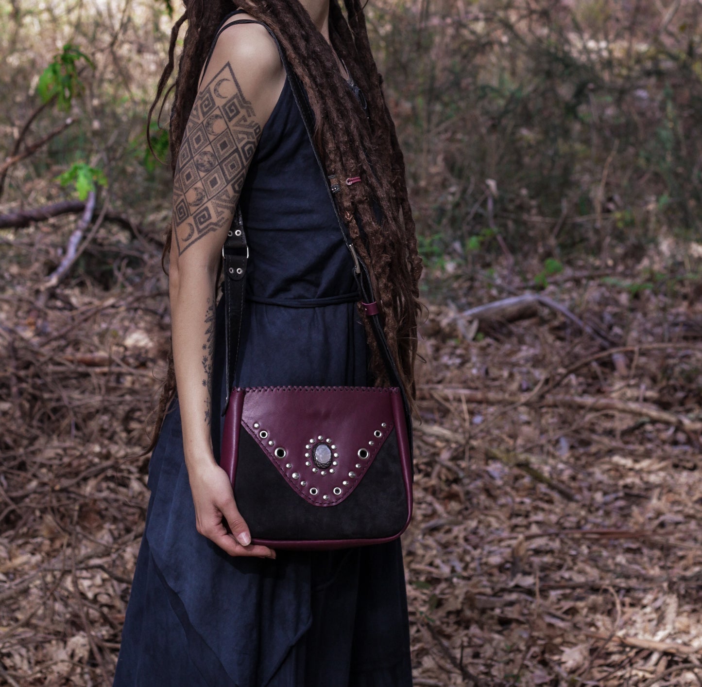 Maeve bag with Moonstone