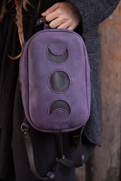 MOON BACKPACK | Purple & Black