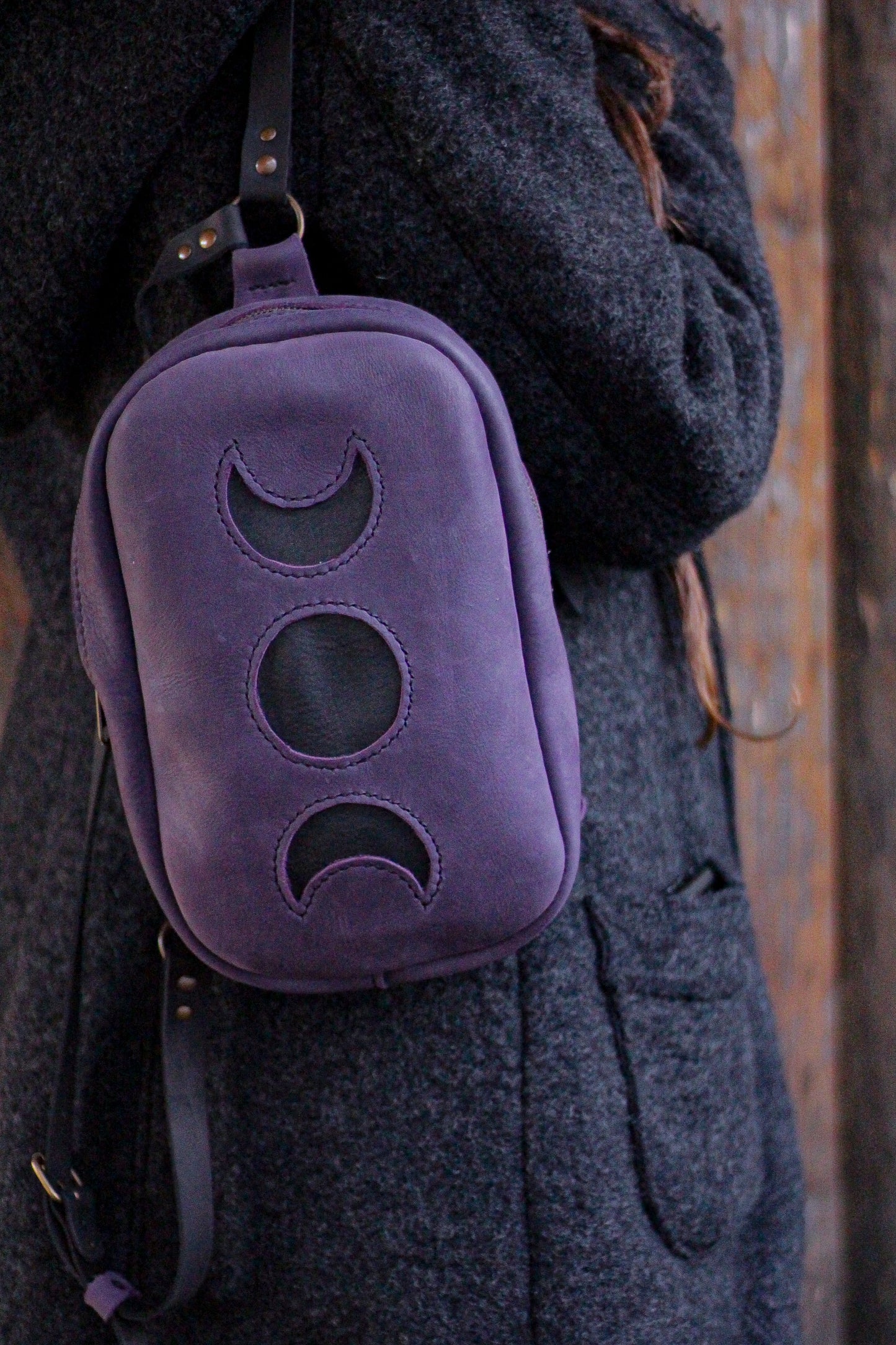 MOON BACKPACK | Purple & Black