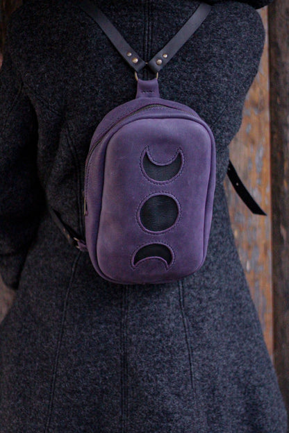 MOON BACKPACK | Purple & Black