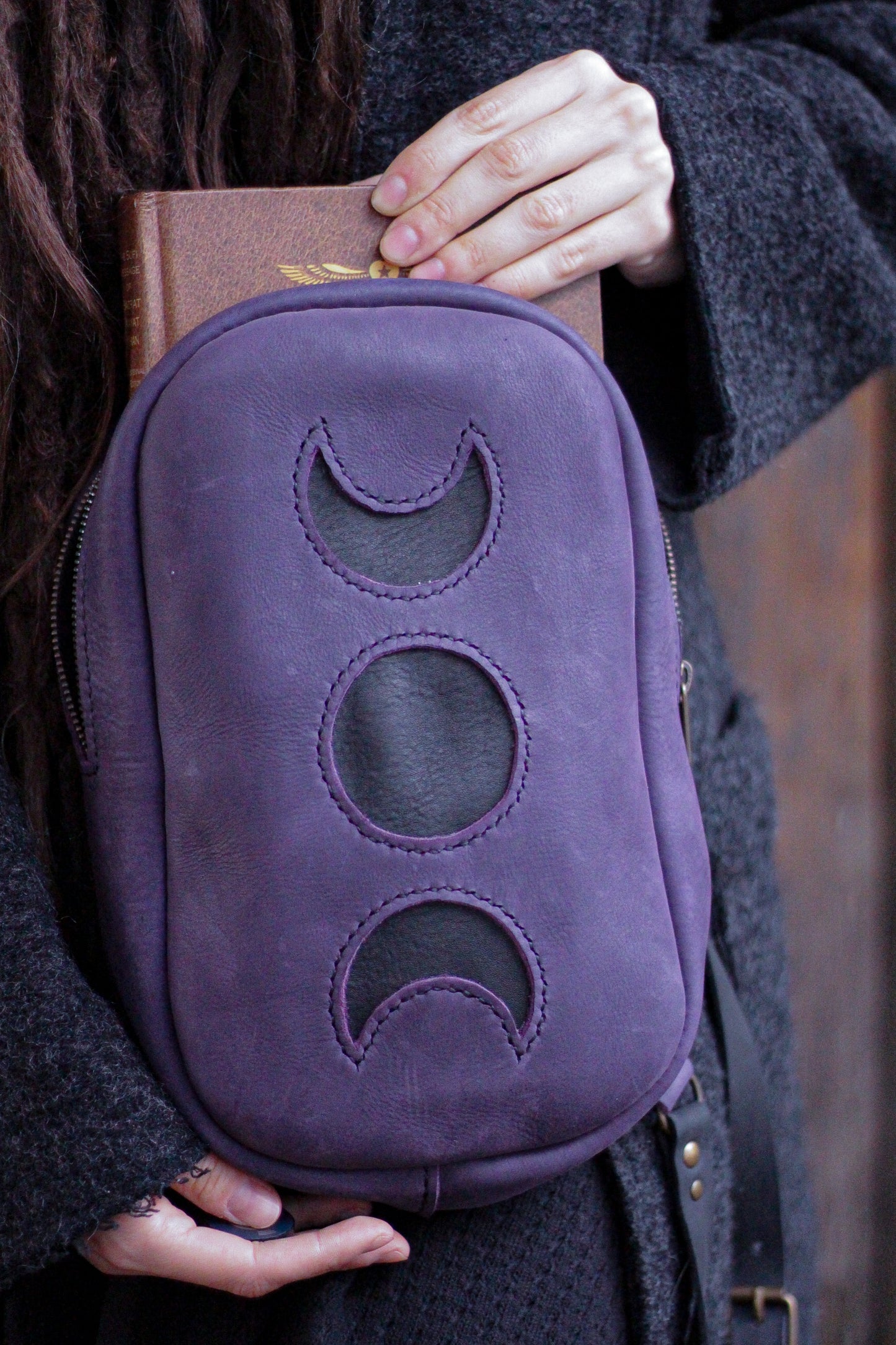 MOON BACKPACK | Purple & Black