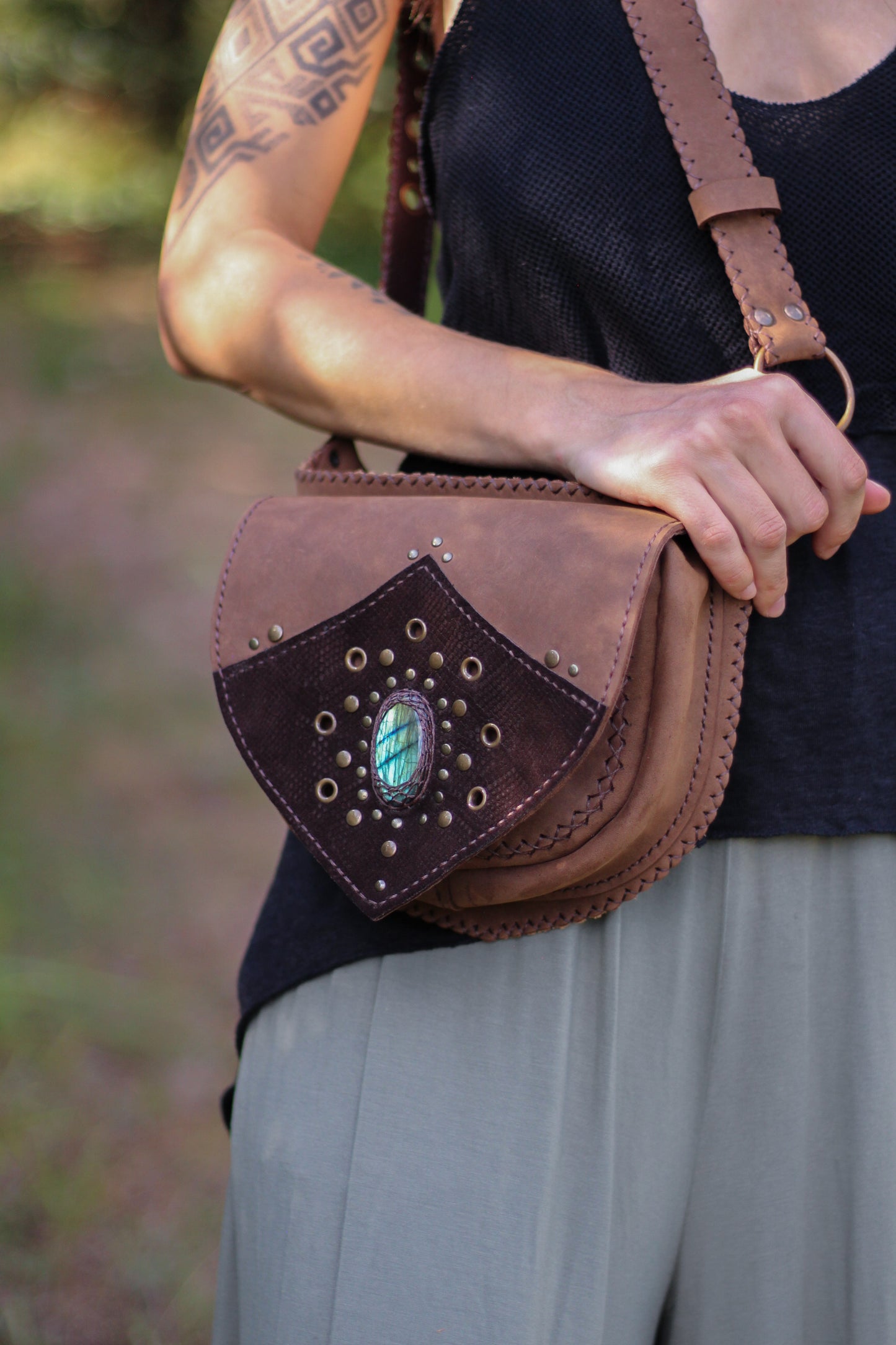 AGNI Bag | Brown with Labradorite