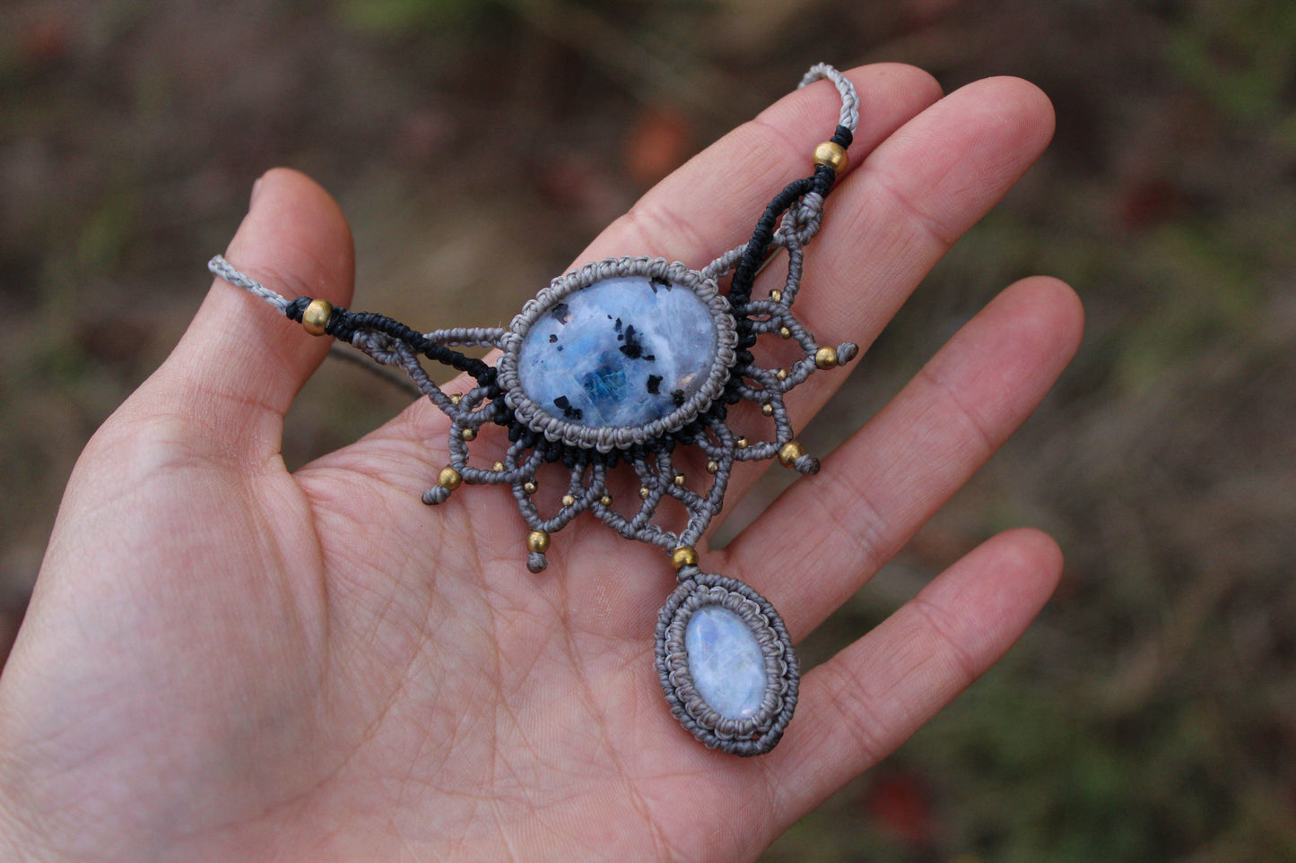 Mandala necklace | moonstone