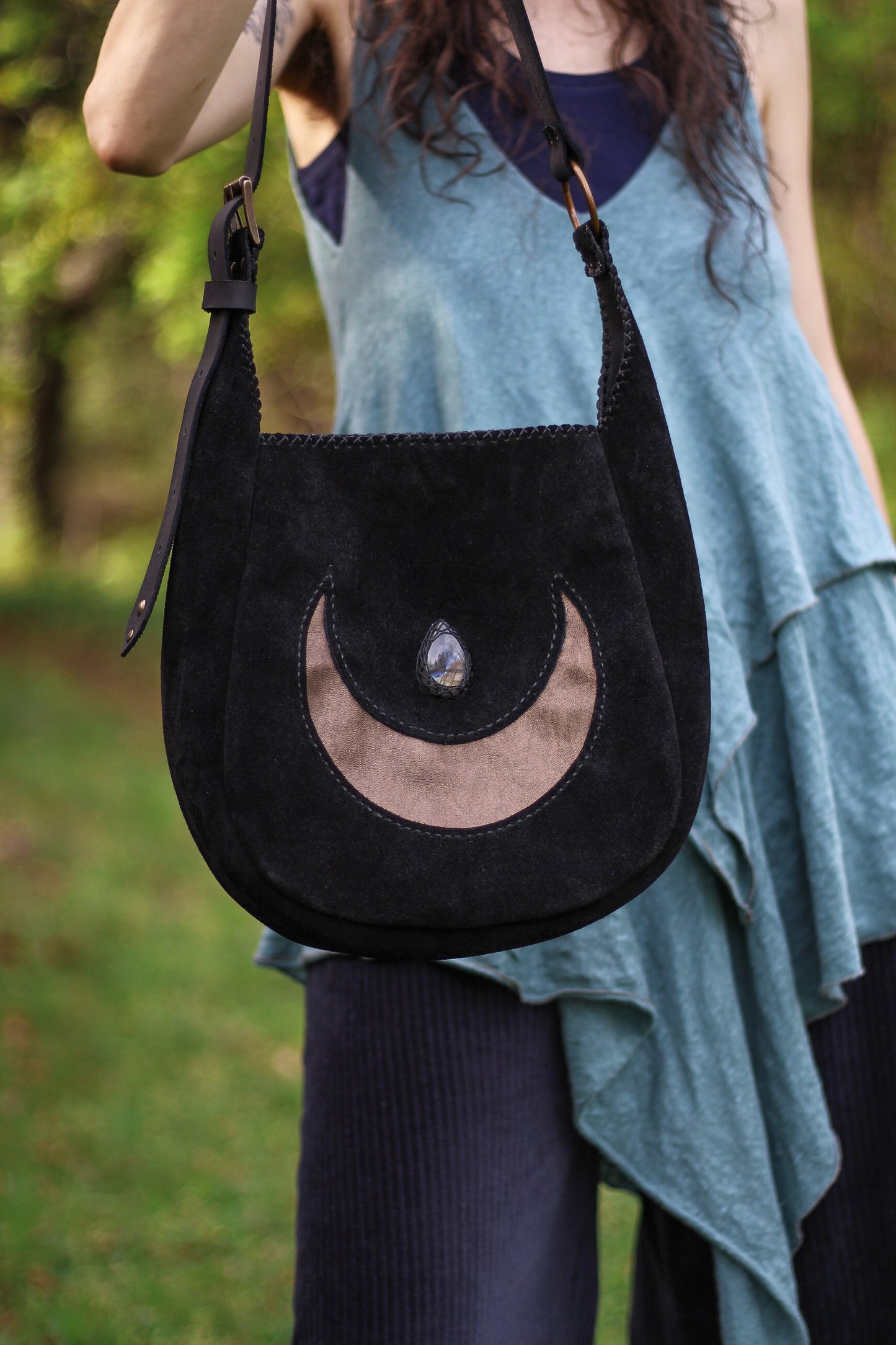 Moon shoulder bag | Labradorite