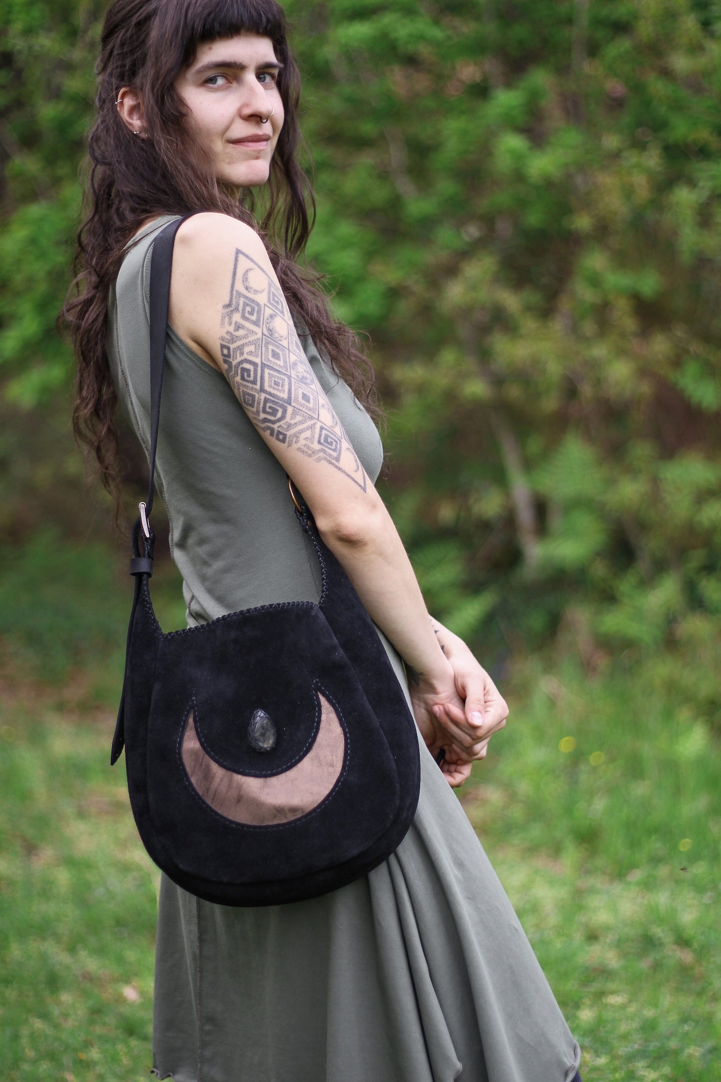 Moon shoulder bag | Labradorite