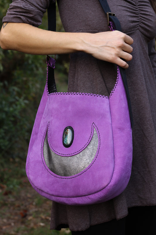 Big moon shoulder bag | Purple