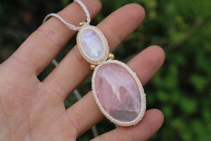 Micro macrame pendant |Moonstone & Rose Quartz