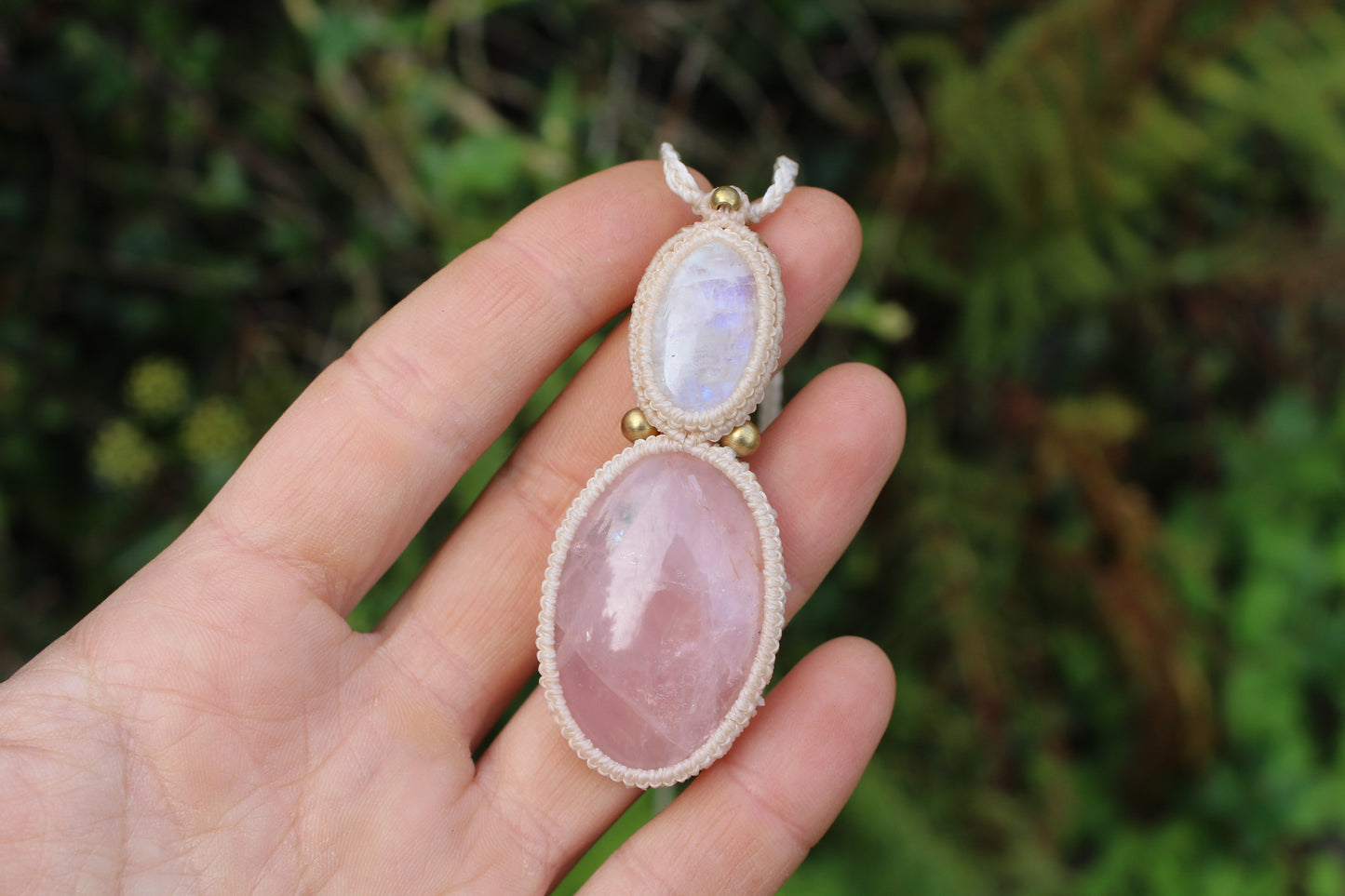 Micro macrame pendant |Moonstone & Rose Quartz