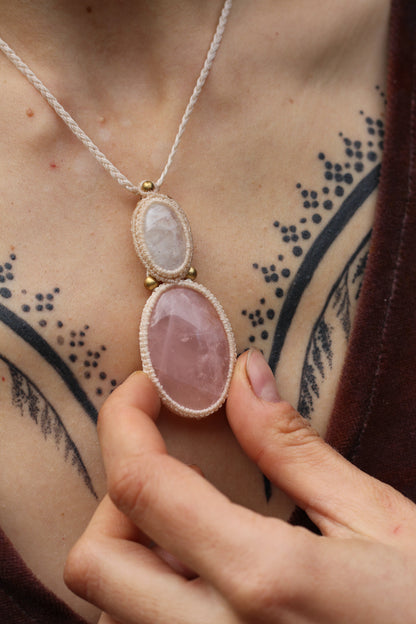 Micro macrame pendant |Moonstone & Rose Quartz
