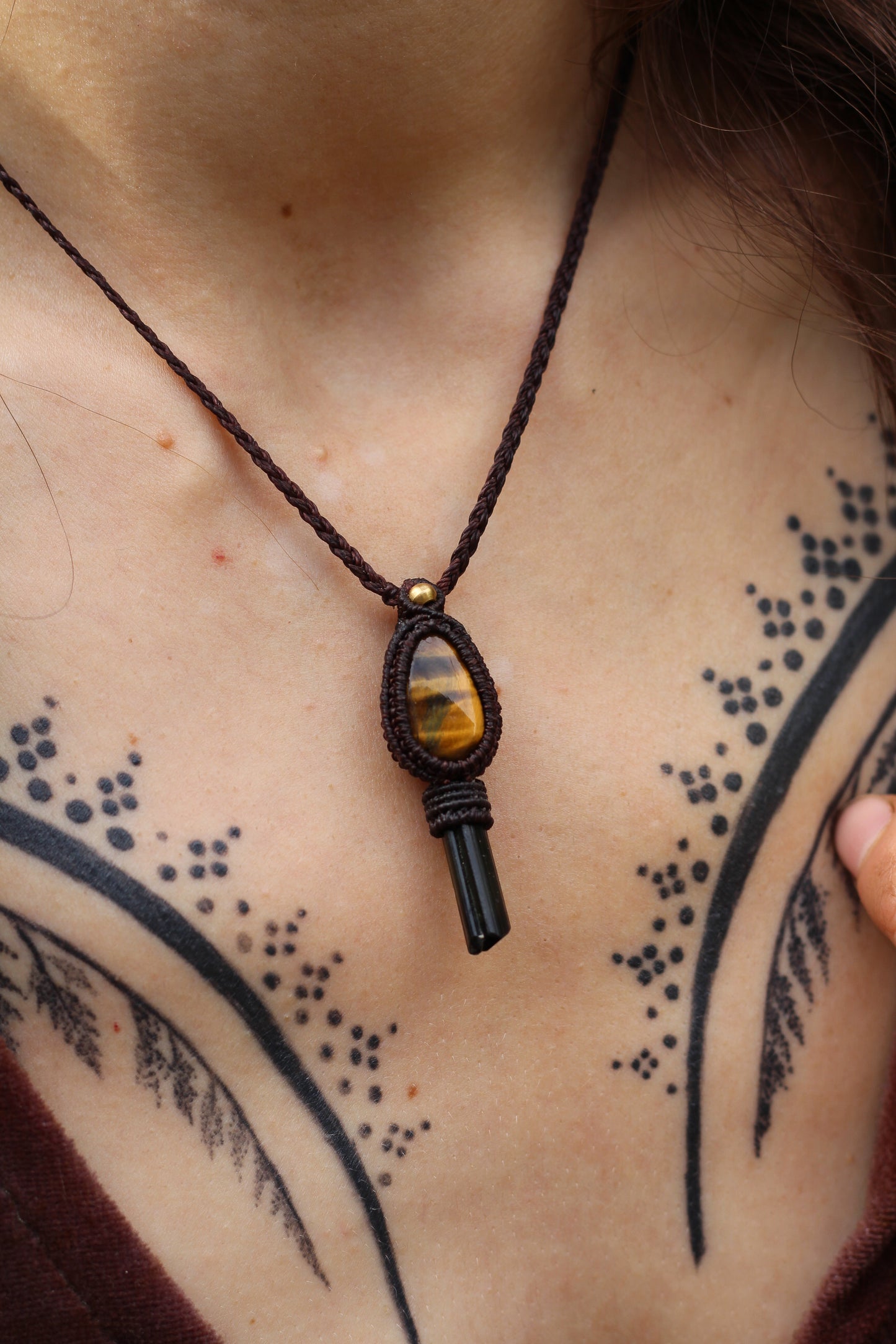 Micro macrame pendant | Tiger Eye & Green Turmaline