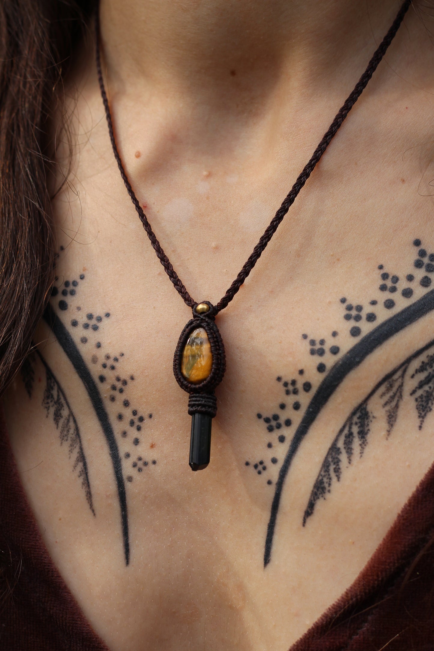 Micro macrame pendant | Tiger Eye & Green Turmaline