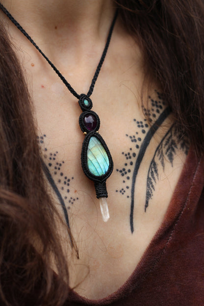 Micro macrame pendant | Opal, Amethyst, Labradorite & Quartz