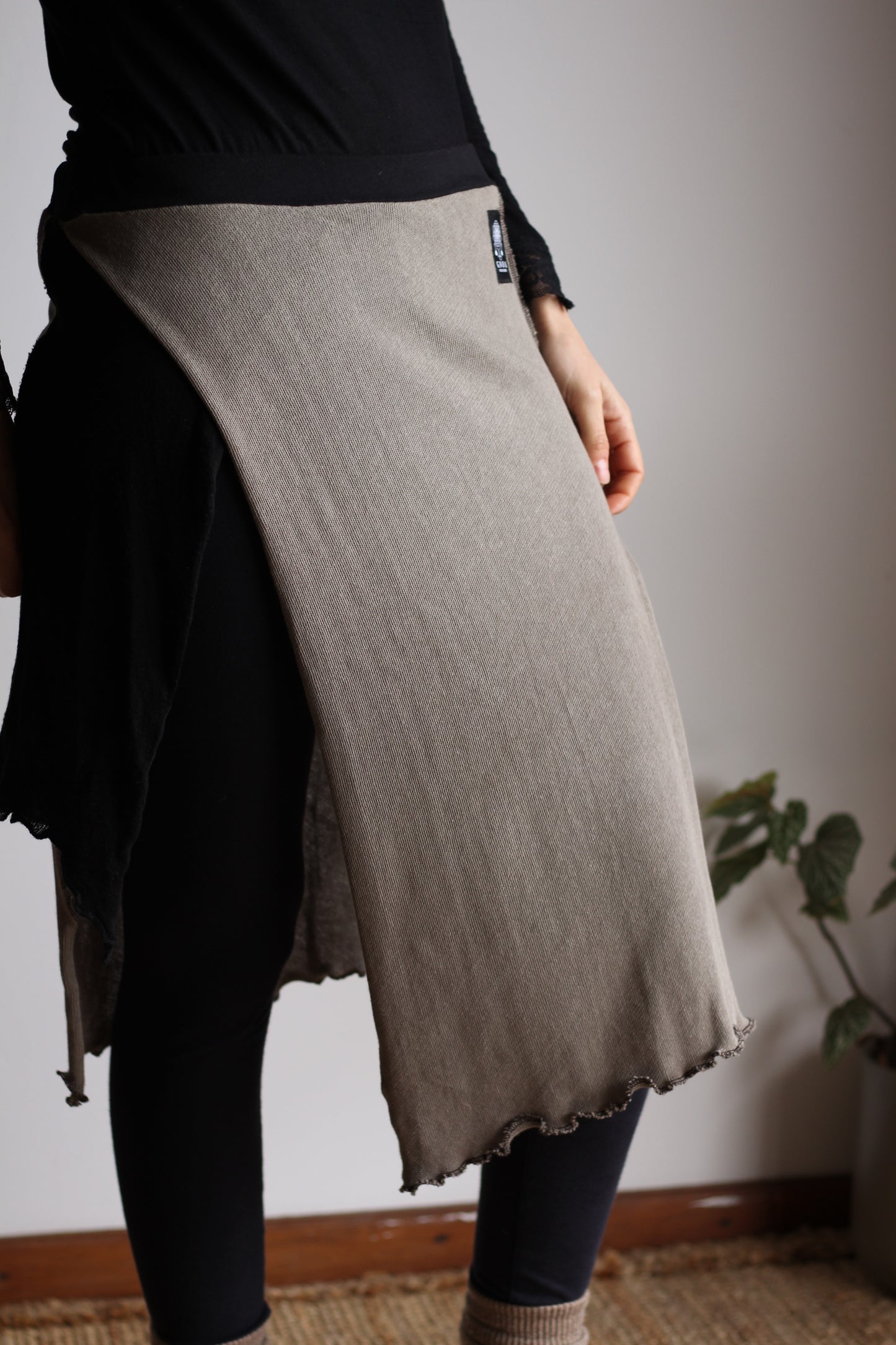 Asymmetric Organic Skirt | Gray & Black | S - M