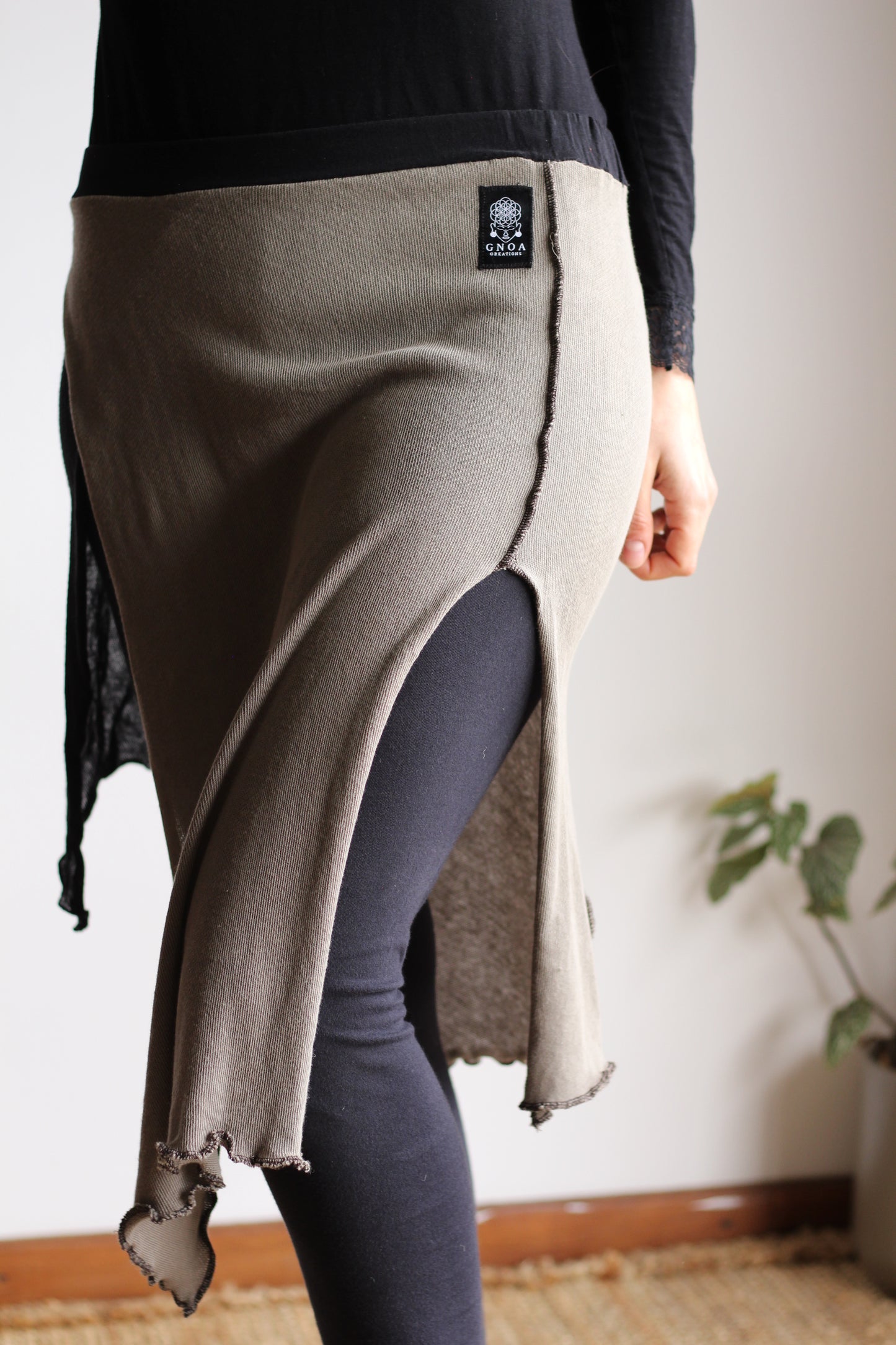 Asymmetric Organic Skirt | Gray & Black | S - M