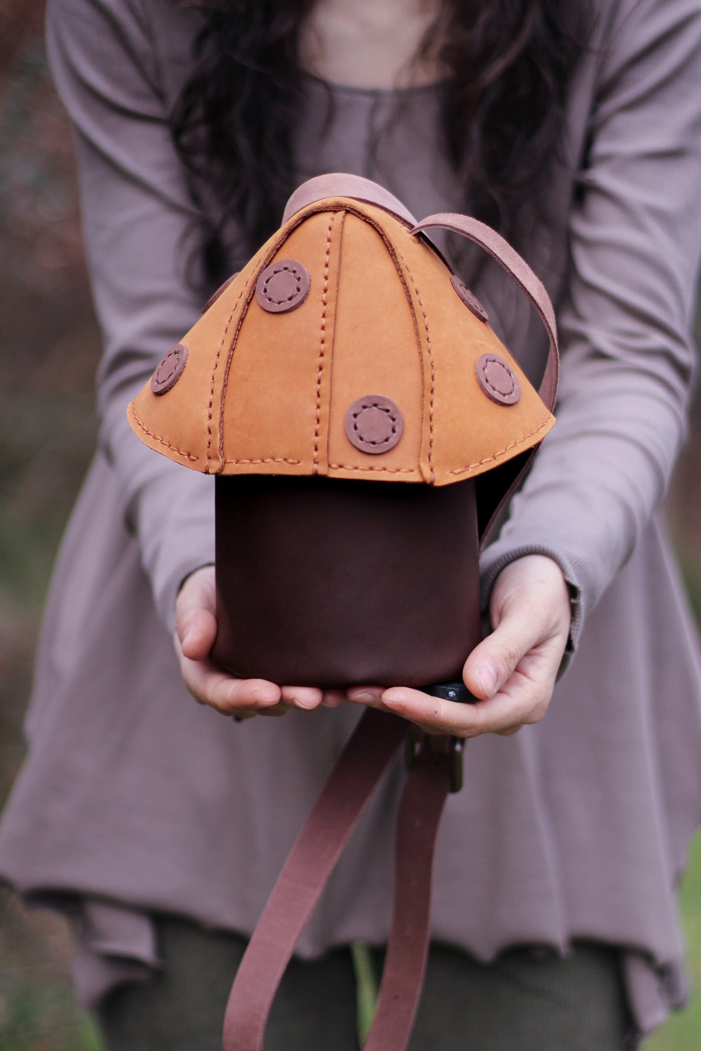 Mushie Bag | Brown & Orange